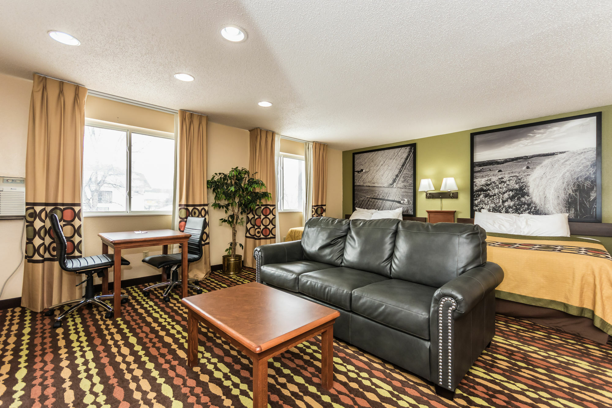 Super 8 By Wyndham Grand Forks Hotell Exteriör bild